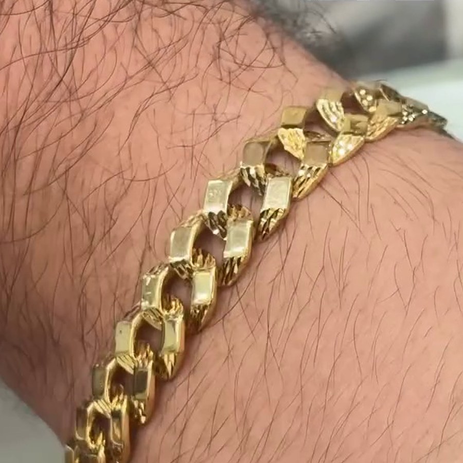 Cuban Bracelet from Sukhdev Jewellers and Sons