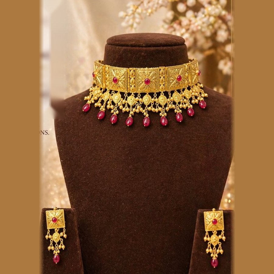 Royal Bridal Choker Set from Sukhdev Jewellers and Sons