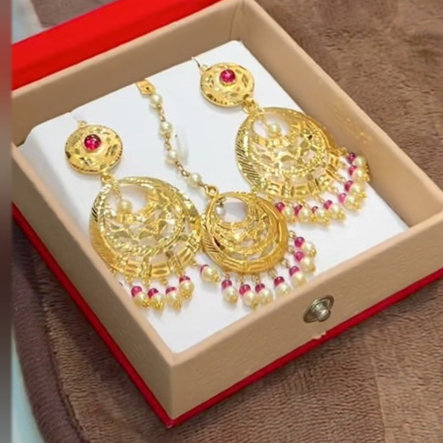 Bridal Set in Gift Box from Sukhdev Jewellers and Sons